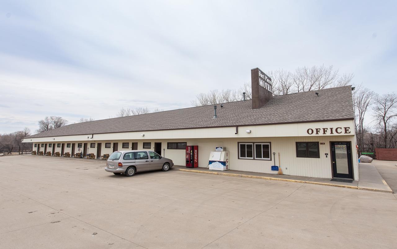 Fort Pierre Motel Exterior foto